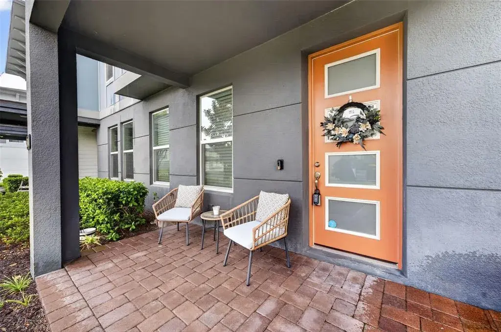 FRONT DOOR TO TOWNHOME