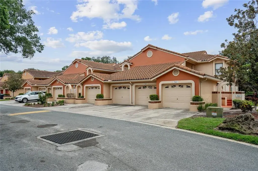 Property for sale at 7667 SUGAR BEND DRIVE UNIT 7667, ORLANDO, FL, 32819