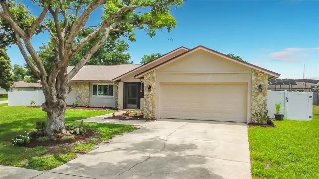 Property for sale at 8654 ALEGRE CIRCLE, ORLANDO, FL, 32836