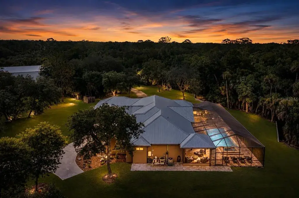 Property for sale at 1617 HORSESHOE CREEK ROAD, DAVENPORT, FL, 33837