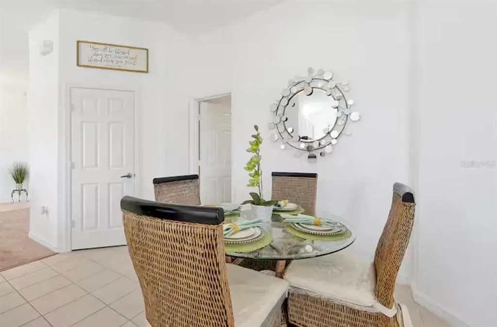 Property for sale at 559 CADIZ LOOP, DAVENPORT, FL, 33837