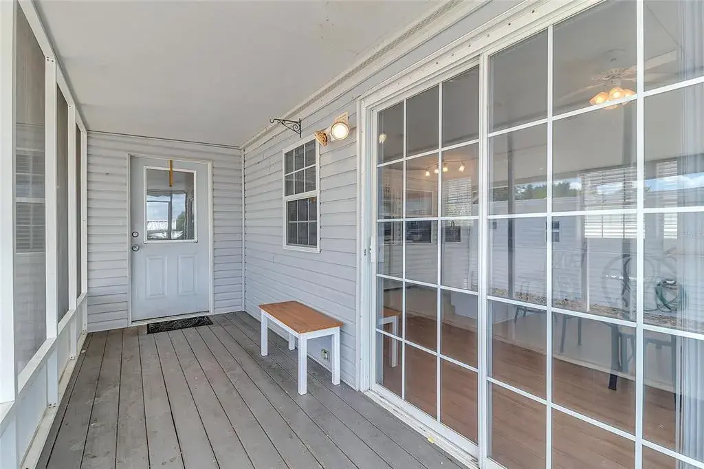 NICE FLORIDA ROOM