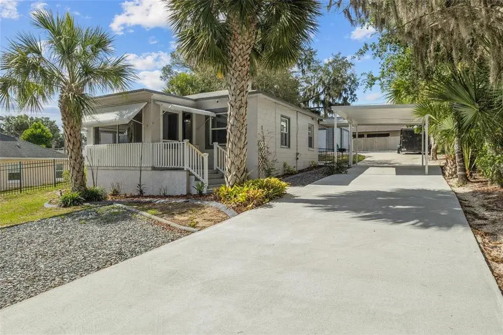 Property for sale at 205 W MAPLE STREET, DAVENPORT, FL, 33837