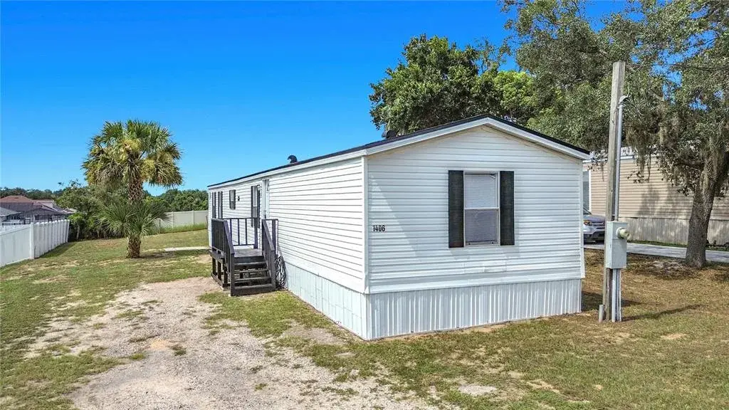 Property for sale at 1406 FINNEY ROAD, DAVENPORT, FL, 33837