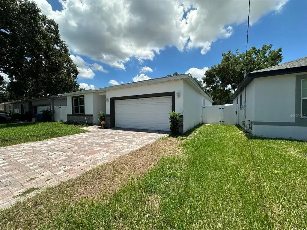 Property for sale at 117 W MURPHY STREET, DAVENPORT, FL, 33837