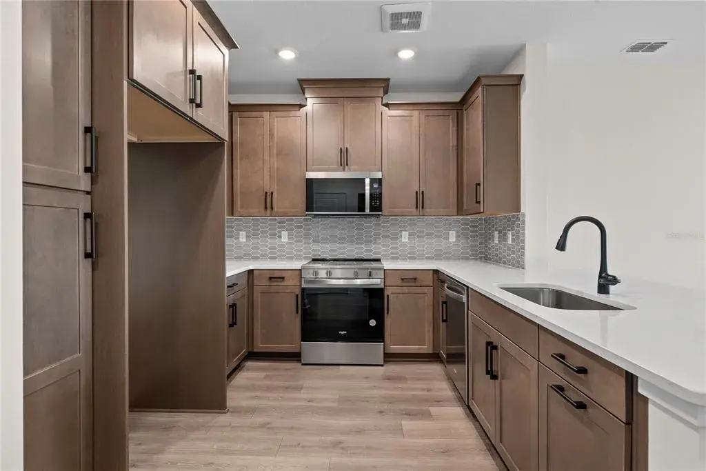 Property for sale at 7545 LAUREATE BOULEVARD UNIT 7404, ORLANDO, FL, 32827