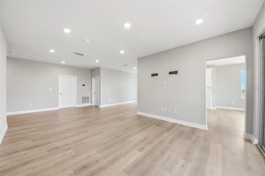 Property for sale at 7521 LAUREATE BOULEVARD UNIT 5403, ORLANDO, FL, 32827