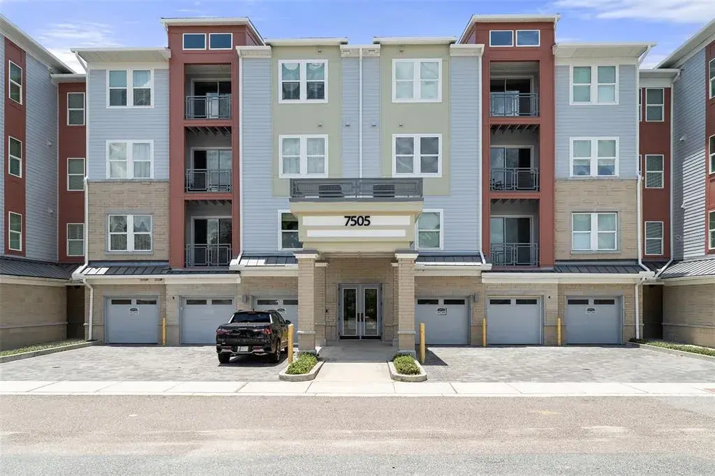Property for sale at 7505 LAUREATE BLVD UNIT 2208, ORLANDO, FL, 32827