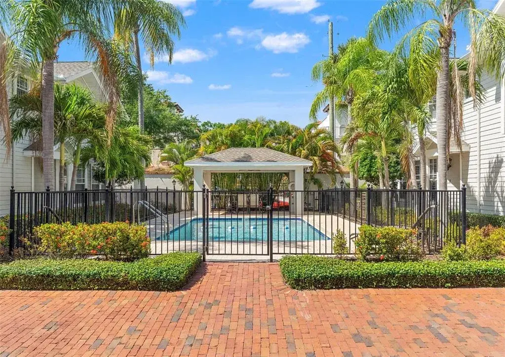 Property for sale at 2920 W EL PRADO BOULEVARD UNIT 11, TAMPA, FL, 33629
