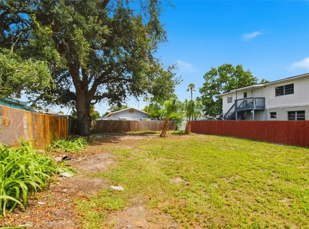 Property for sale at 2517 W SPRUCE STREET, TAMPA, FL, 33607