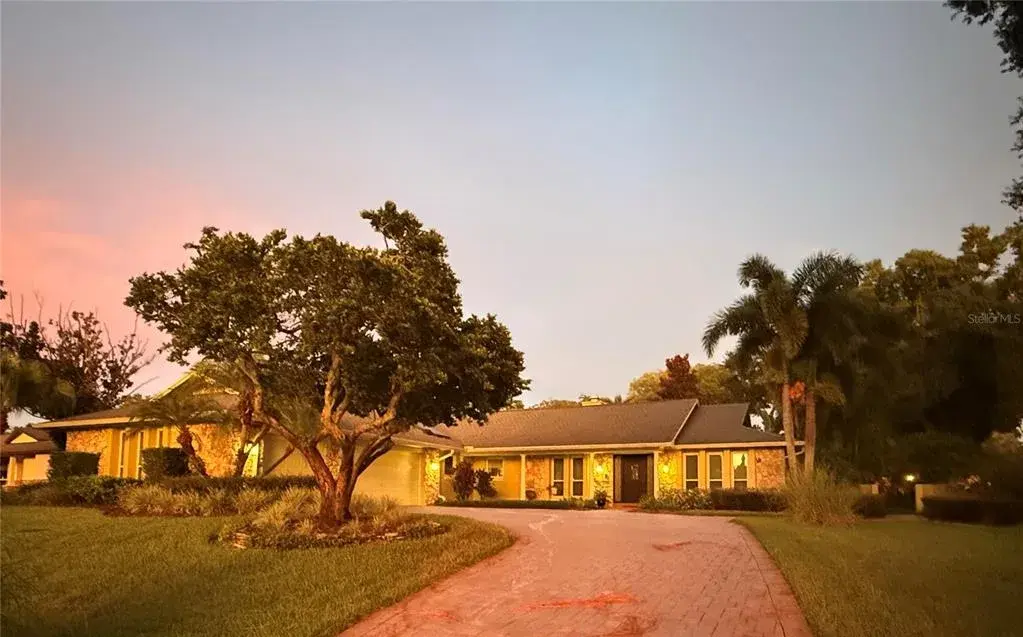 8932 Royal Birkdale Lane, Orlando, FL, 32819