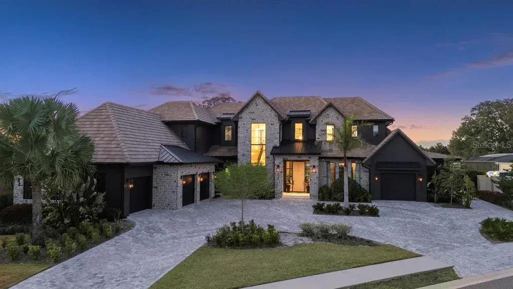A Golf Estate Offering Unparalleled Elegance on Bay Hill's 15th Fairway