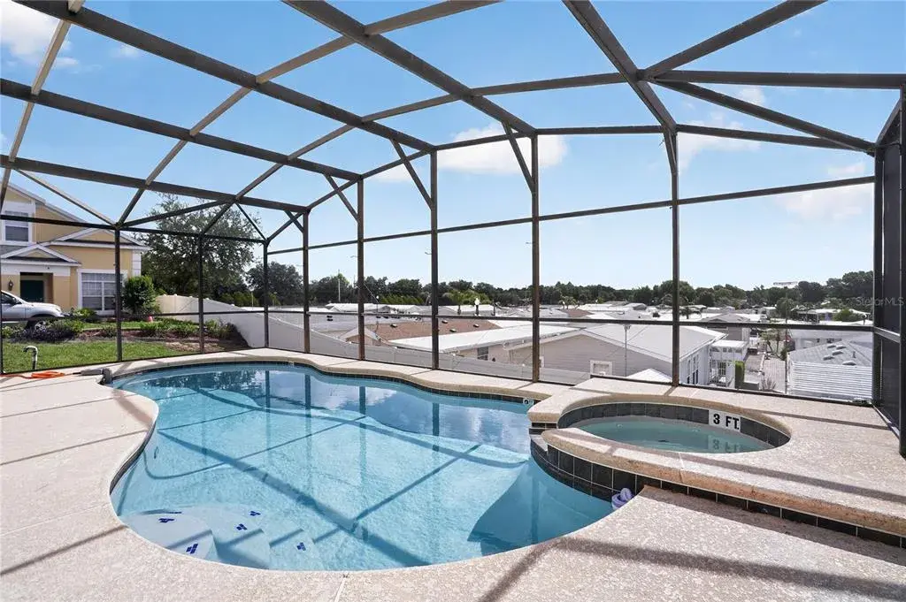 Property for sale at 722 CADIZ LOOP, DAVENPORT, FL, 33837