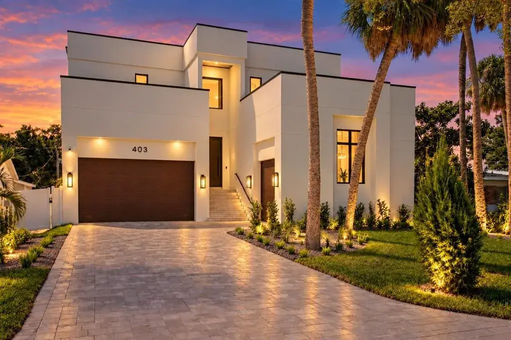 Property for sale at 403 S BARBARA LANE, TAMPA, FL, 33609