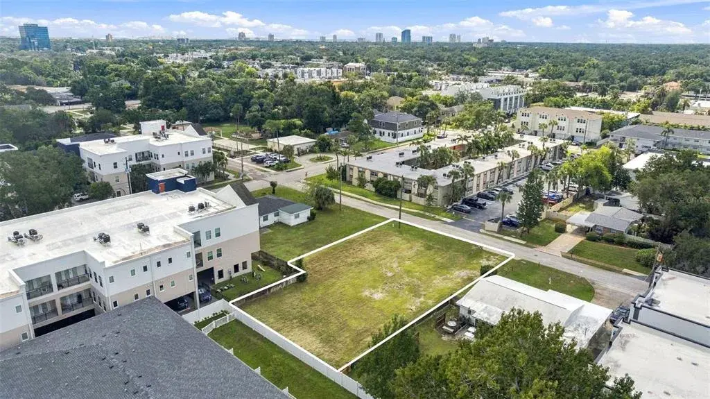Property for sale at 4307 W FIG STREET, TAMPA, FL, 33609