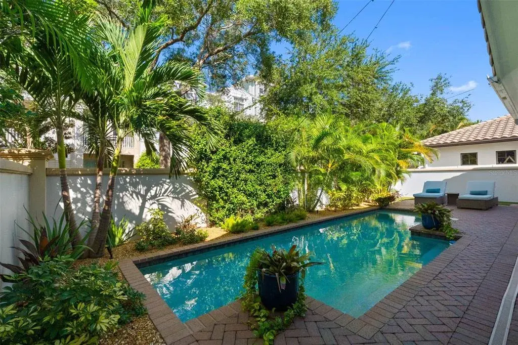 Property for sale at 6054 YEATS MANOR DRIVE, TAMPA, FL, 33616
