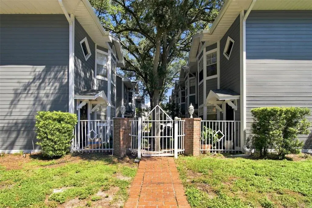 Property for sale at 506 S WILLOW AVENUE UNIT 13, TAMPA, FL, 33606