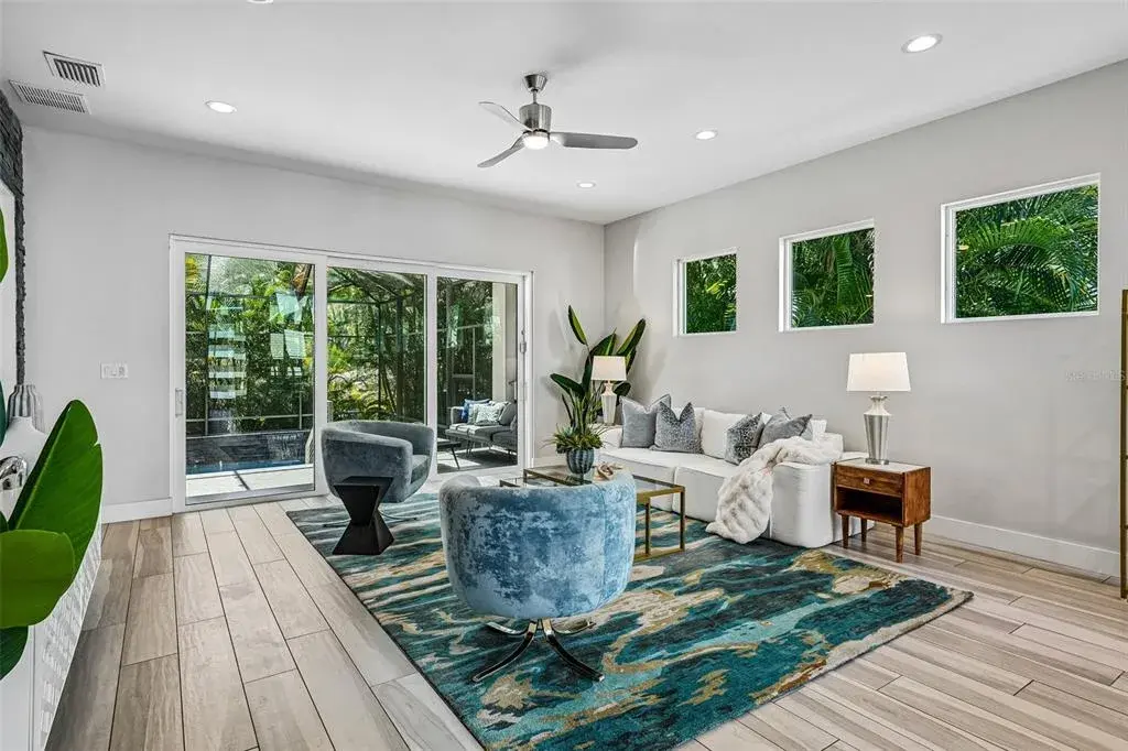 Property for sale at 2706 W TRILBY AVENUE, TAMPA, FL, 33611