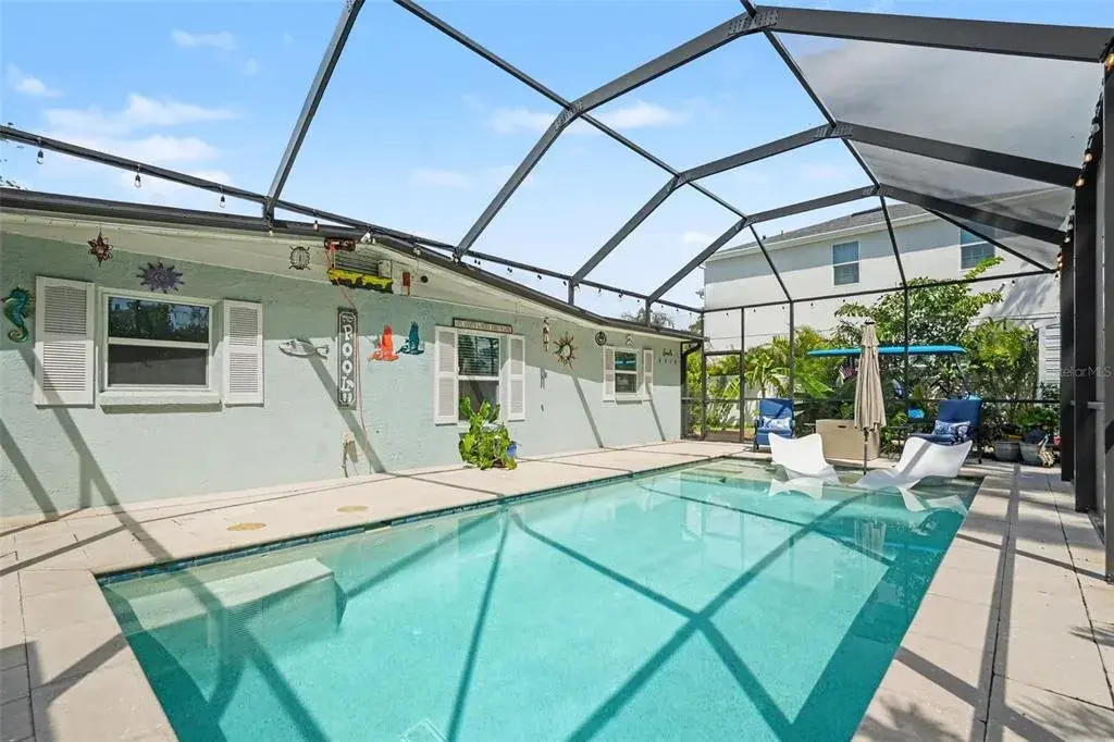 Property for sale at 3204 W PEARL AVENUE, TAMPA, FL, 33611