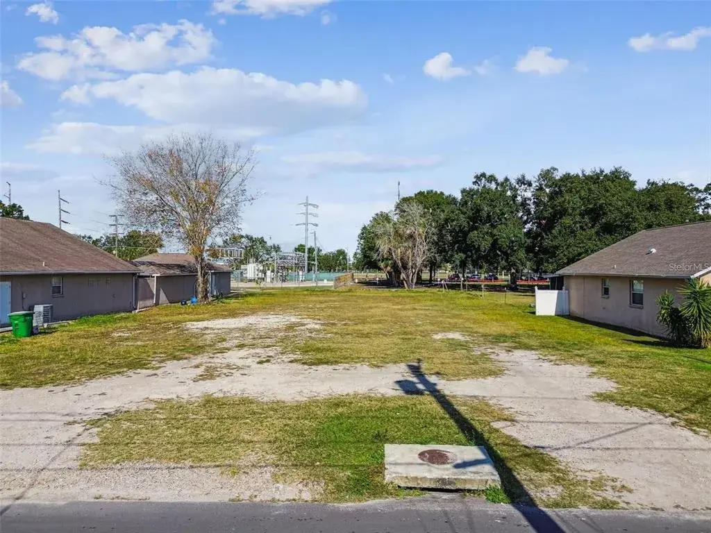 Property for sale at 3337 W WOODLAWN AVENUE, TAMPA, FL, 33607
