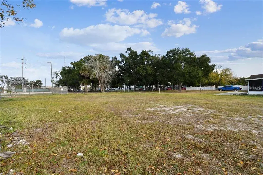 Property for sale at 3337 W WOODLAWN AVENUE, TAMPA, FL, 33607