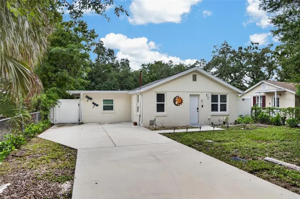 Property for sale at 3720 W ELROD AVENUE, TAMPA, FL, 33611