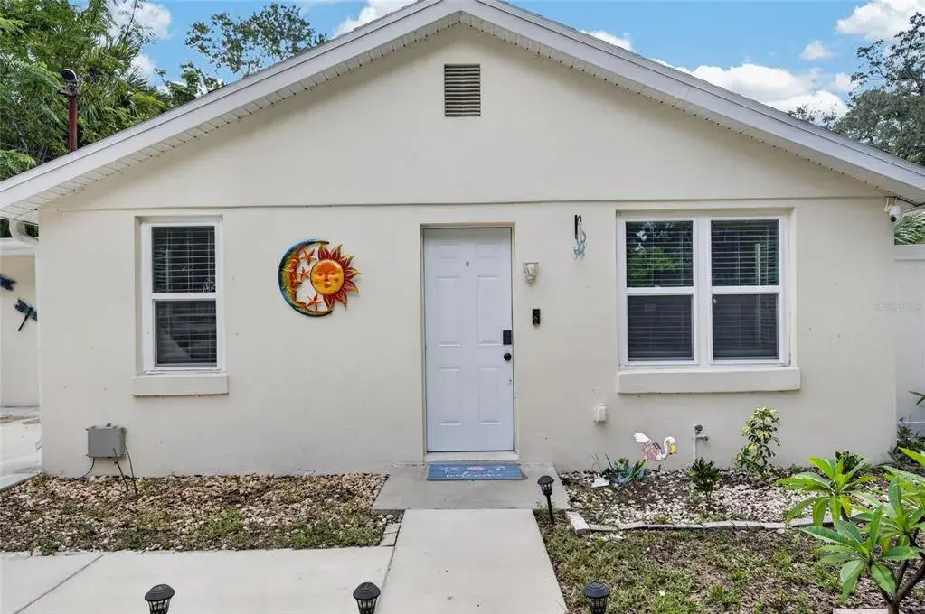 Property for sale at 3720 W ELROD AVENUE, TAMPA, FL, 33611