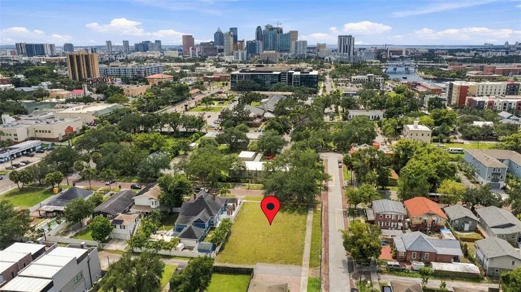 Property for sale at 109 W FRANCES AVENUE, TAMPA, FL, 33602