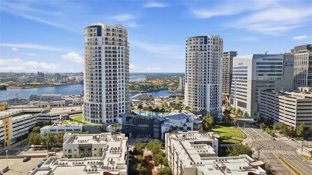 Property for sale at 1209 E CUMBERLAND AVENUE UNIT 2005, TAMPA, FL, 33602