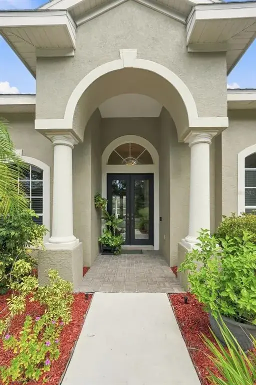 Property for sale at 2103 BOOT LAKE CIRCLE, TAMPA, FL, 33612