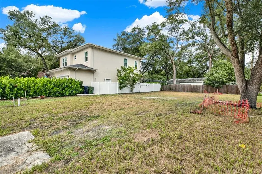 Property for sale at 3201 W FIELDER STREET, TAMPA, FL, 33611