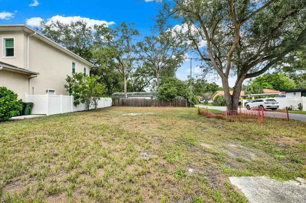 Property for sale at 3201 W FIELDER STREET, TAMPA, FL, 33611