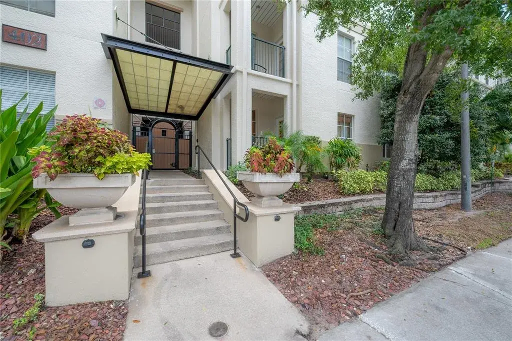 Property for sale at 402 S ARMENIA AVENUE UNIT 114, TAMPA, FL, 33609