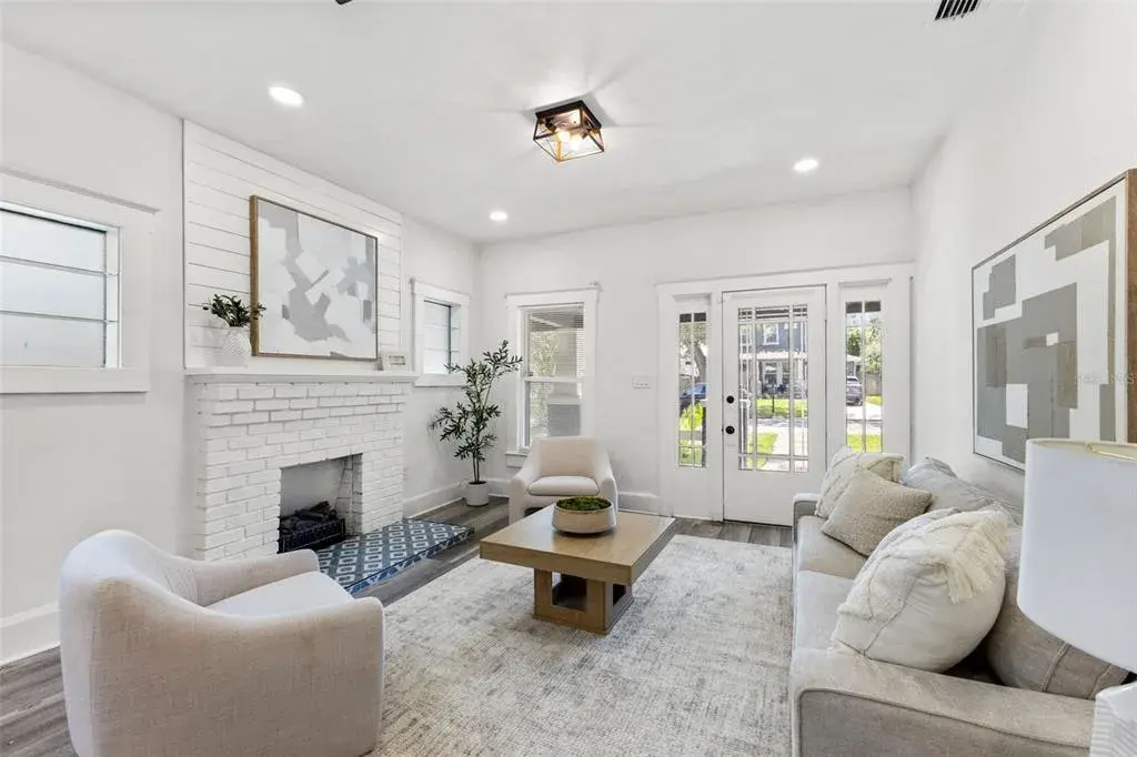 Property for sale at 303 W CURTIS STREET, TAMPA, FL, 33603