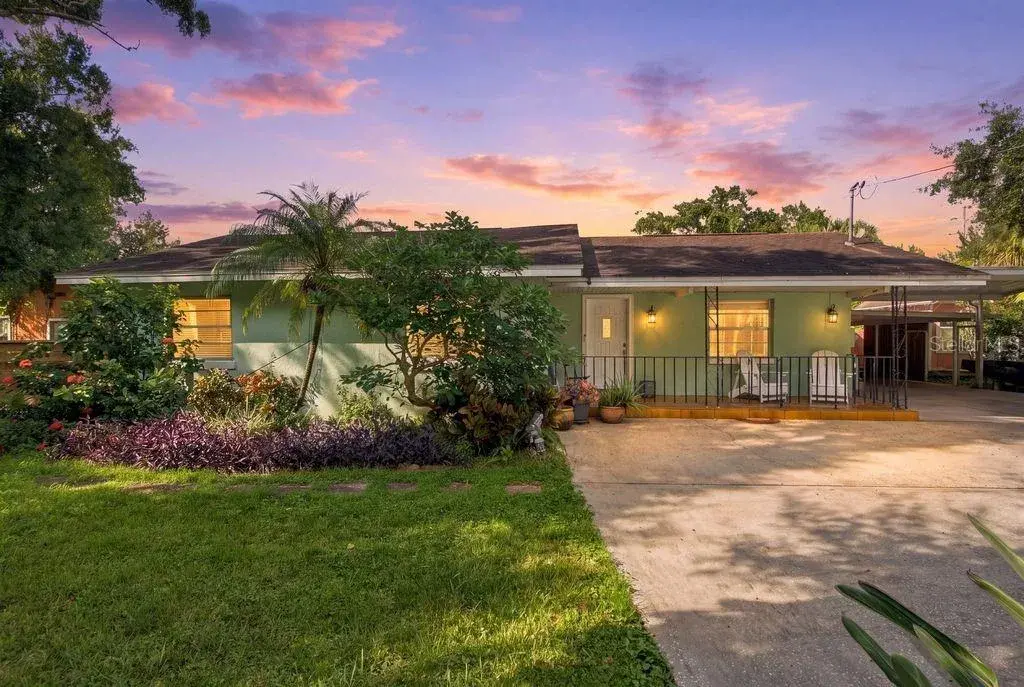 Property for sale at 3909 W POWHATAN AVENUE, TAMPA, FL, 33614