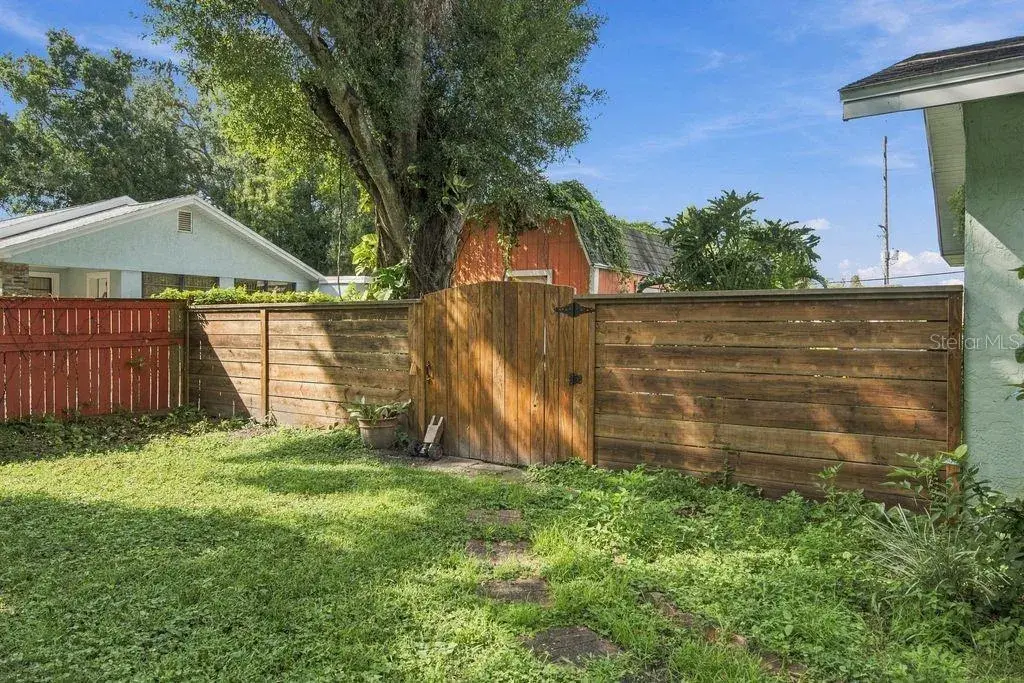 Property for sale at 3909 W POWHATAN AVENUE, TAMPA, FL, 33614