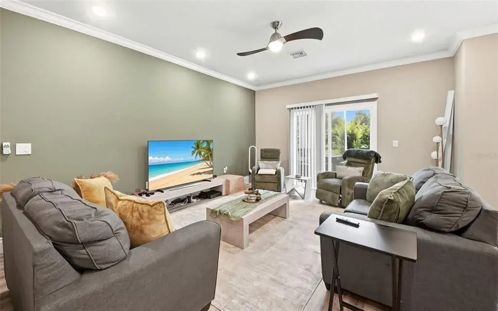Property for sale at 1984 GREENBRIAR TERRACE, DAVENPORT, FL, 33837