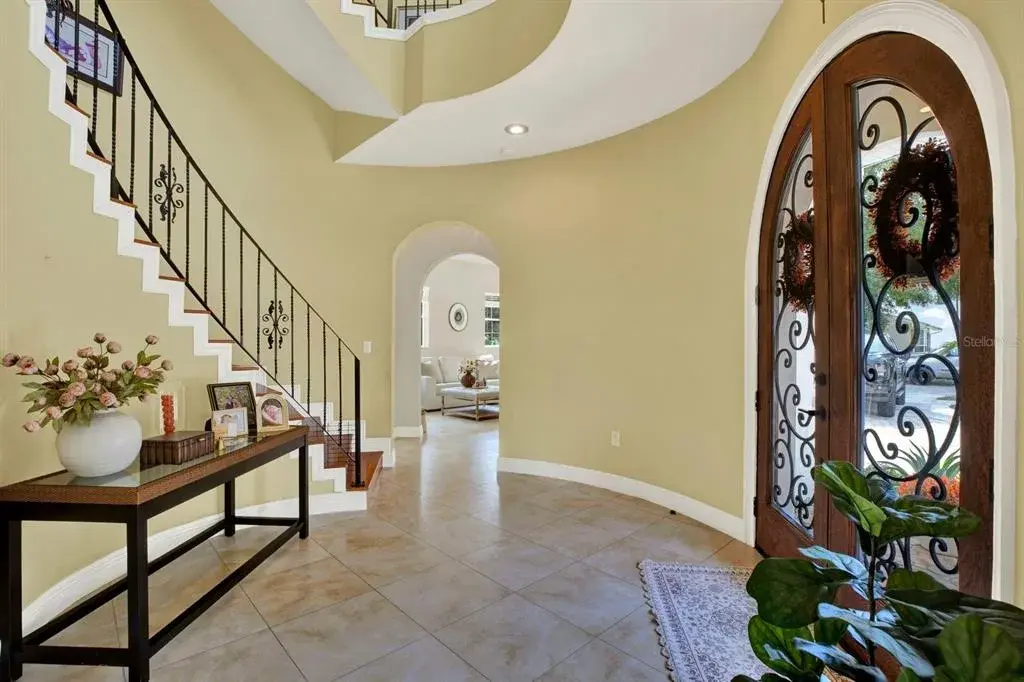 Property for sale at 2721 N ROYAL COURT, TAMPA, FL, 33602
