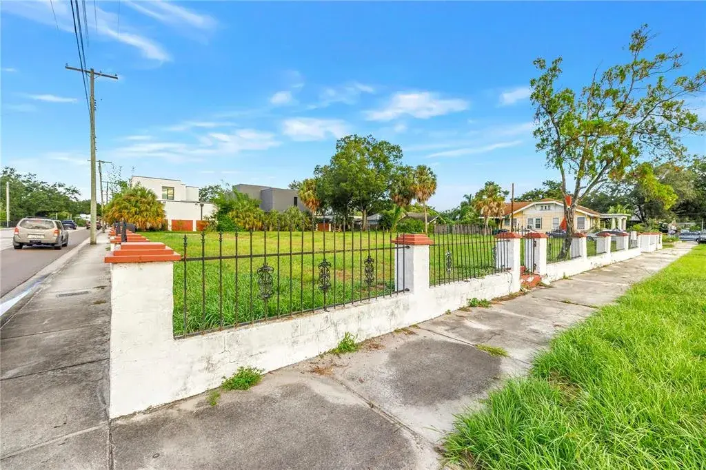 Property for sale at 815 W COLUMBUS DRIVE, TAMPA, FL, 33602