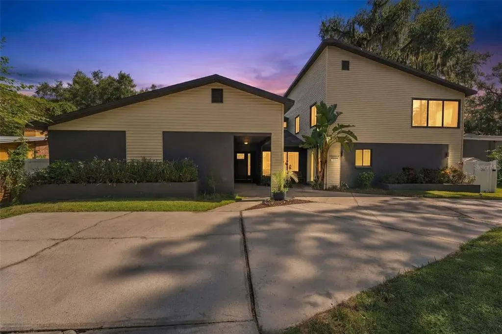 Property for sale at 3006 RIVER GROVE DRIVE, TAMPA, FL, 33610