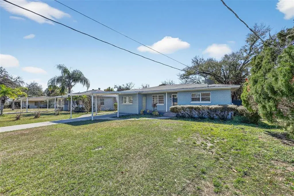Property for sale at 2714 W GRACE STREET, TAMPA, FL, 33607