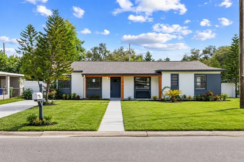 Property for sale at 4232 W BAY VIEW AVENUE, TAMPA, FL, 33611