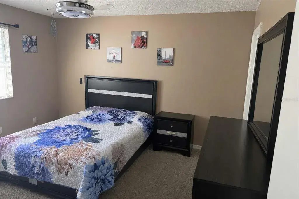 Property for sale at 7135 WATERSIDE DRIVE, TAMPA, FL, 33617
