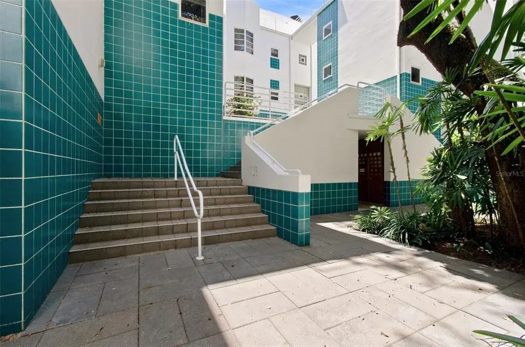Property for sale at 4950 BAYSHORE BLVD UNIT 8, TAMPA, FL, 33611