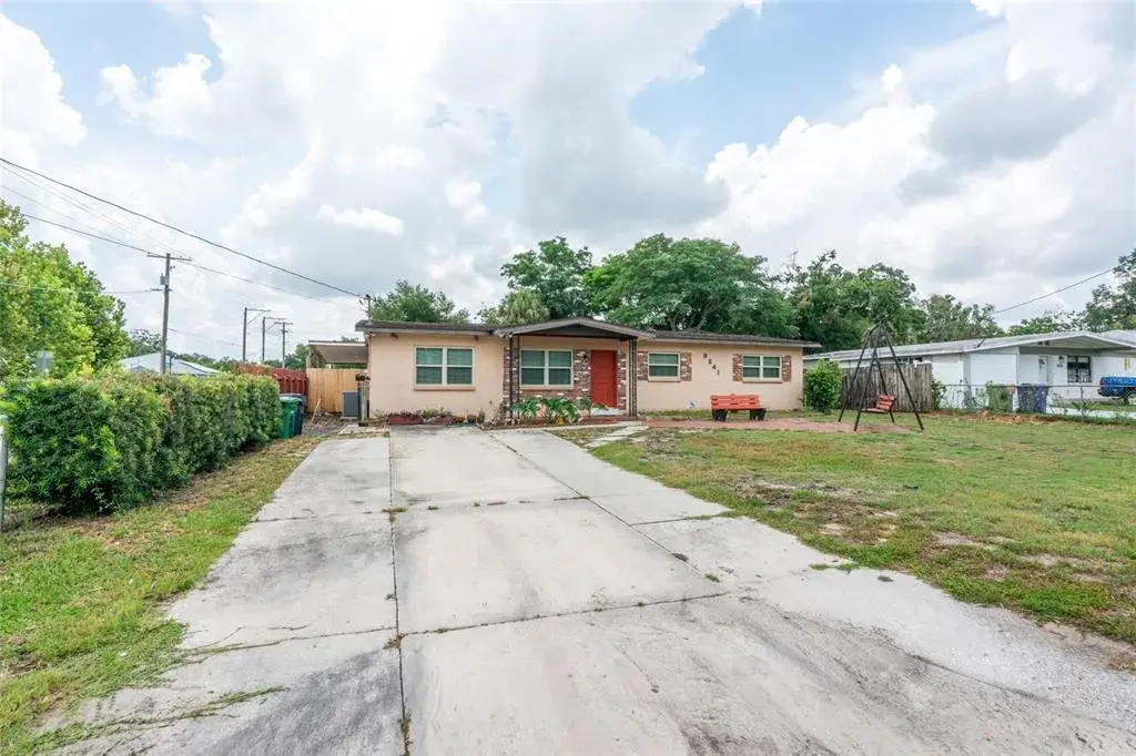 Property for sale at 9241 N 52ND STREET, TAMPA, FL, 33617