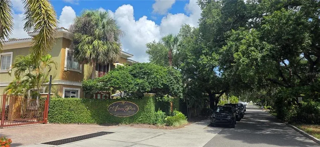 Property for sale at 4907 BAYSHORE BOULEVARD UNIT 103, TAMPA, FL, 33611