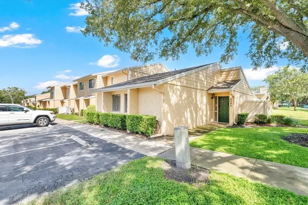 Property for sale at 5395 EMERALD ISLE DRIVE UNIT 1011, ORLANDO, FL, 32812