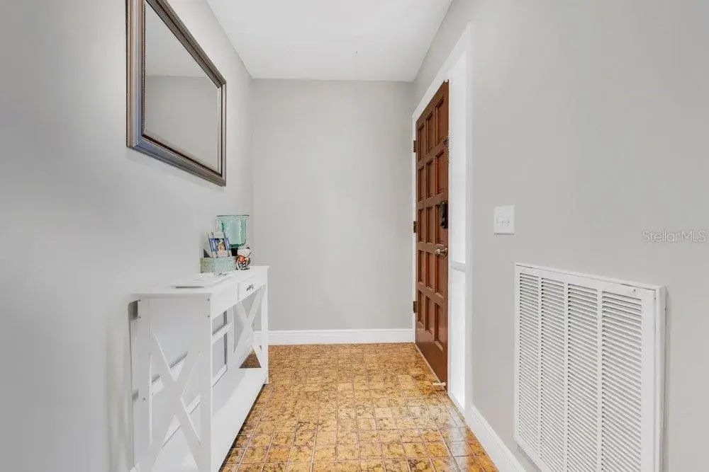Property for sale at 5395 EMERALD ISLE DRIVE UNIT 1011, ORLANDO, FL, 32812