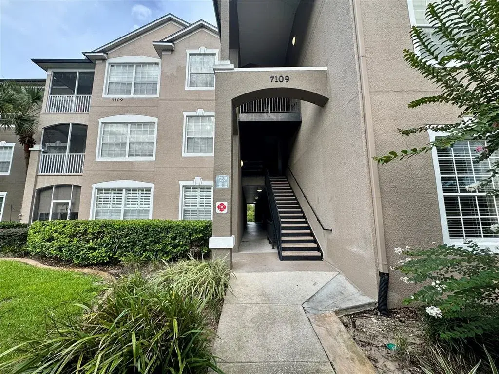 Property for sale at 7109 YACHT BASIN AVENUE UNIT 418, ORLANDO, FL, 32835