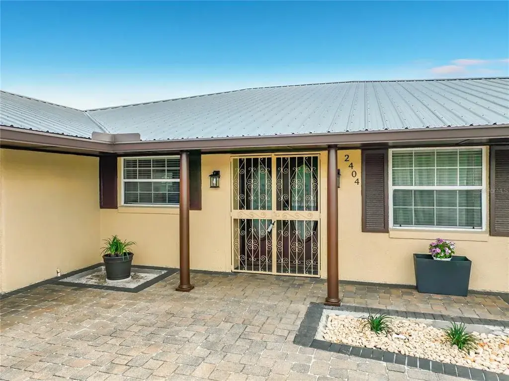 Property for sale at 2404 LAUDERDALE COURT, ORLANDO, FL, 32805